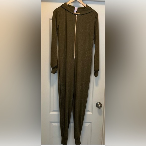 Savage X Fenty Other - Savage X Fenty Olive Green Sparkle Hooded Onesie